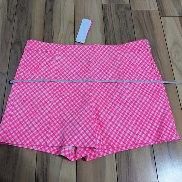 NWT! Lilly Pulitzer Arabeth Stretch Shorts Love Potion Pink Check Me Out Size 14 - Picture 10 of 15